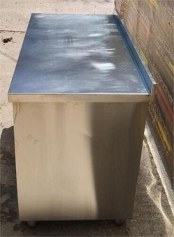 Ερμάριο Ανοξείδωτο Με 2 Θέσεις 50x57Cm & Αμπάρι Μεταχειρισμένο